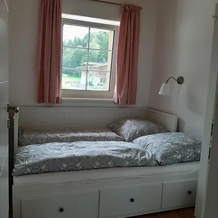 Apartment Kaiserblick - Fewo2 *