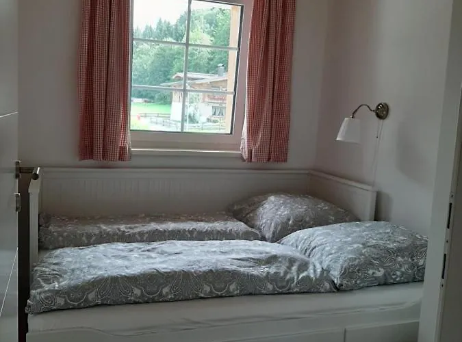 Appartement Kaiserblick - Fewo2 *